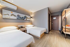 Jingbao Ruijia Hotel