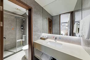 Jingbao Ruijia Hotel