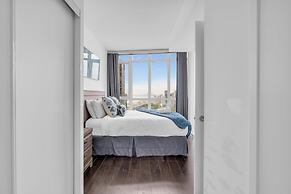 Prestige Suites - CN Tower