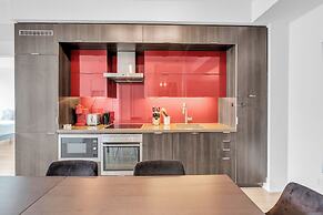 Prestige Suites - CN Tower