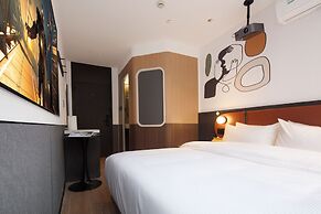 Mcsrh Hotel-Chengdu Chunxilu