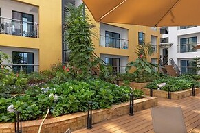 City Glow Studio by YourHost Nairobi
