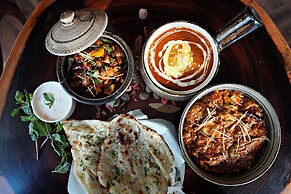 Asar Varanasi Junction by Orion Hotels