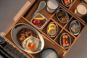 Wild Persimmon Warm Soup Homestay