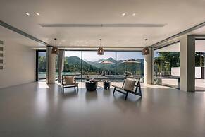 Wild Persimmon Warm Soup Homestay