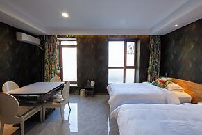 Qu She Boutique Hotel