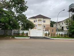 Fort Fountain Apartments