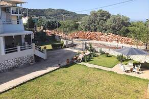 Villa Marina Tsoukalades