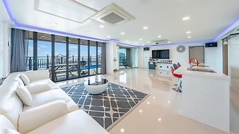 Pohang Blue Hill Pension