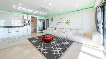 Pohang Blue Hill Pension