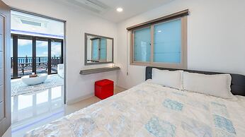 Pohang Blue Hill Pension