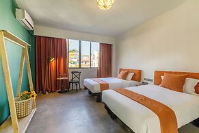 HAJANA Beachside Homestay