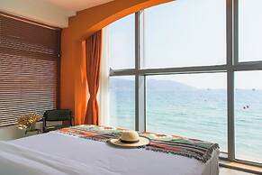 HAJANA Beachside Homestay