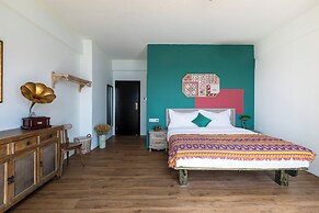HAJANA Beachside Homestay