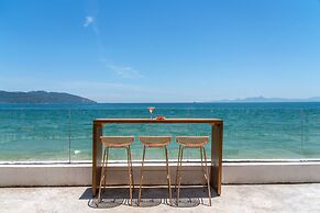 HAJANA Beachside Homestay
