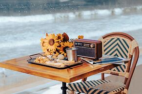 HAJANA Beachside Homestay