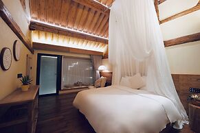 Leisure Courtyard Seascape Designer Homestay (Erhai Ecological Corrido