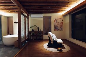 Leisure Courtyard Seascape Designer Homestay (Erhai Ecological Corrido