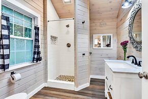 Gables End Cottage in Belgrade