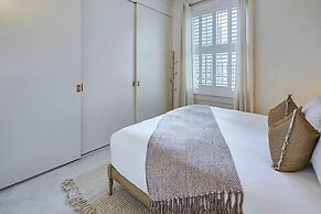 Host Stay Brunswick Place Apartment