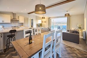 Host Stay Hazelwood Deluxe Lodge