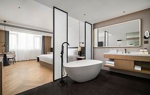 Mehood Lestie International Hotel Panyu Wanbo Yuangang Metro Station B