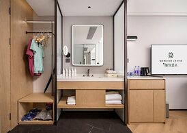 Mehood Lestie International Hotel Panyu Wanbo Yuangang Metro Station B