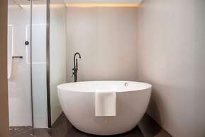 Mehood Lestie International Hotel Panyu Wanbo Yuangang Metro Station B