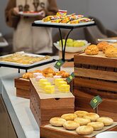 Mehood Lestie International Hotel Panyu Wanbo Yuangang Metro Station B