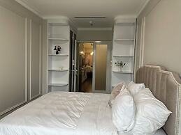 Luxe Paradise Suites Xuan Dieu