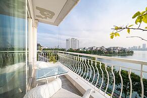 Luxe Paradise Suites Xuan Dieu