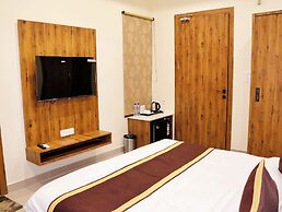 Hotel Tulsi Grand Inn