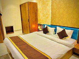 Hotel Tulsi Grand Inn