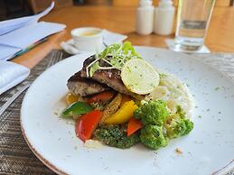 Hotel Tulsi Grand Inn