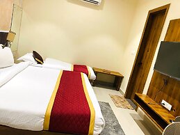 Hotel Tulsi Grand Inn
