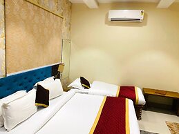 Hotel Tulsi Grand Inn