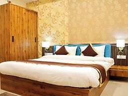 Hotel Tulsi Grand Inn