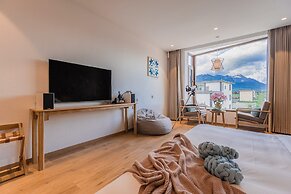 Lijiang Snow Mountain Bengu Hotel (Shuhe Ancient Town Branch)