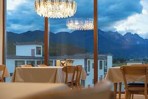 Lijiang Snow Mountain Bengu Hotel (Shuhe Ancient Town Branch)