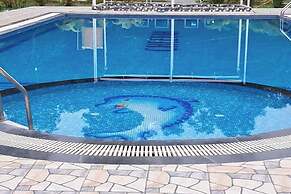 Cheetah Farms Jungle Stay