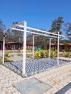 Cheetah Farms Jungle Stay