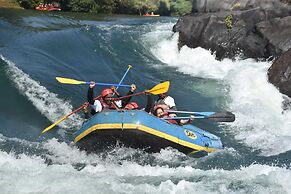 Cheetah Farms Jungle Stay