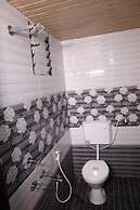 Cheetah Farms Jungle Stay