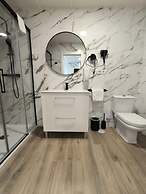 Apartamentos Avenida Tropical by Bossh