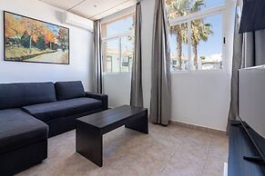 Apartamentos Avenida Tropical by Bossh