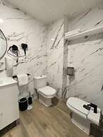 Apartamentos Avenida Tropical by Bossh