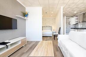 Apartamentos Avenida Tropical by Bossh