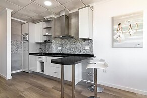 Apartamentos Avenida Tropical by Bossh