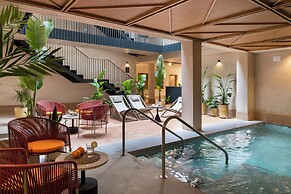 Magno Apartments Castilla