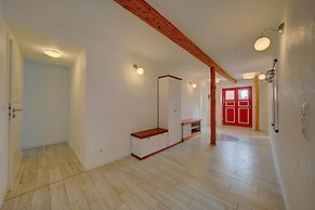 Elegantes Ferienhaus mit Garten auf Fehmarn